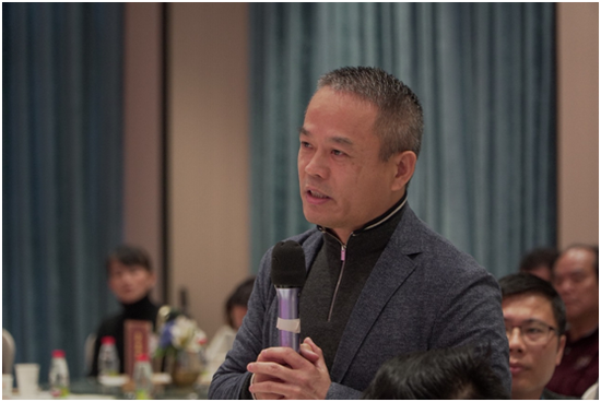 海南画王文华传播有限公司董事长陈润。符敦孝摄